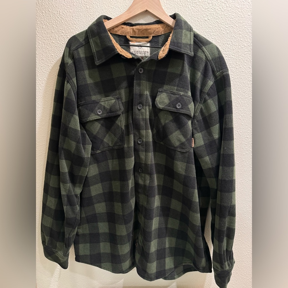 Legendary Whitetails Night Forest Plaid Heavyweight Fleece Button Up XL